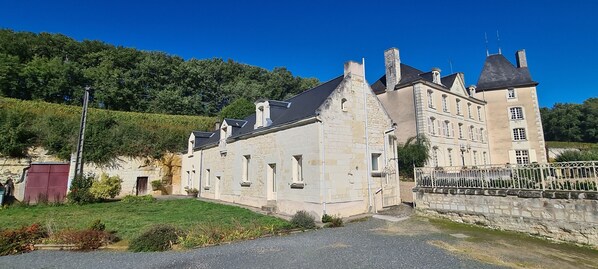 Farmhouse with the chateau in the background