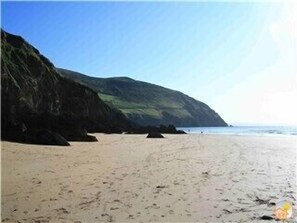 Nearby Dunquin Beach