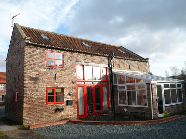 The Red Barn rear view