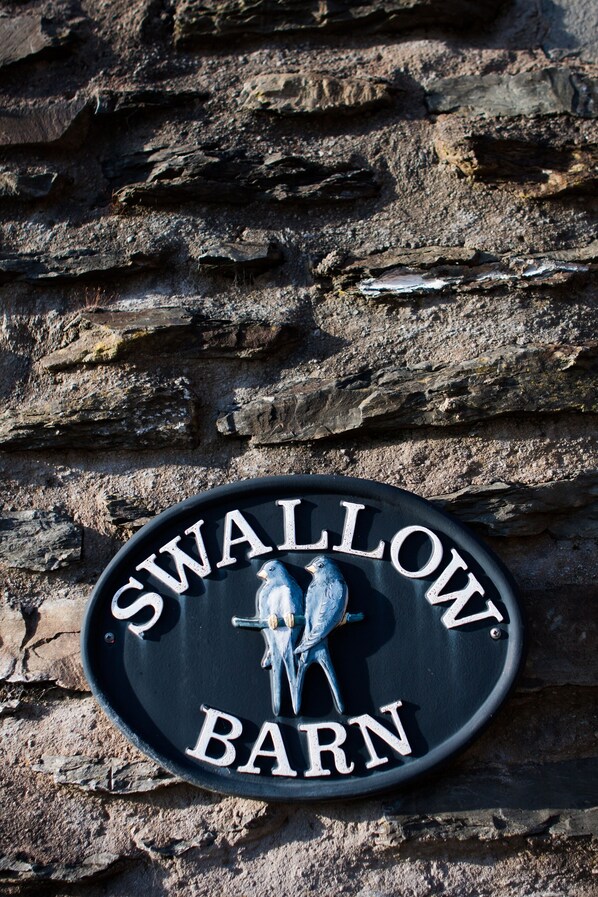 Welcome to Swallow Barn