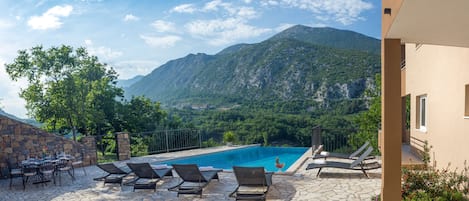 Pool deck
