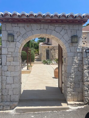 Front gate entrance