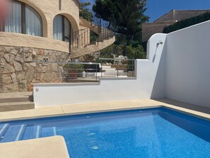 Pool upto the Naya and terrace