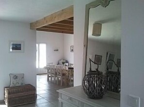 Open plan lounge