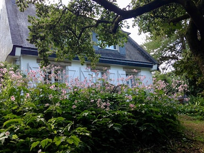 House with garden accessible only to residents