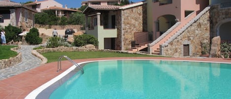 Piscina nel residence