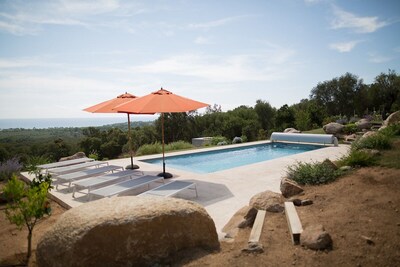 Villa de lujo con piscina - espléndidas vistas al mar para 8 personas