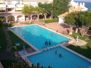 Large communal Pool