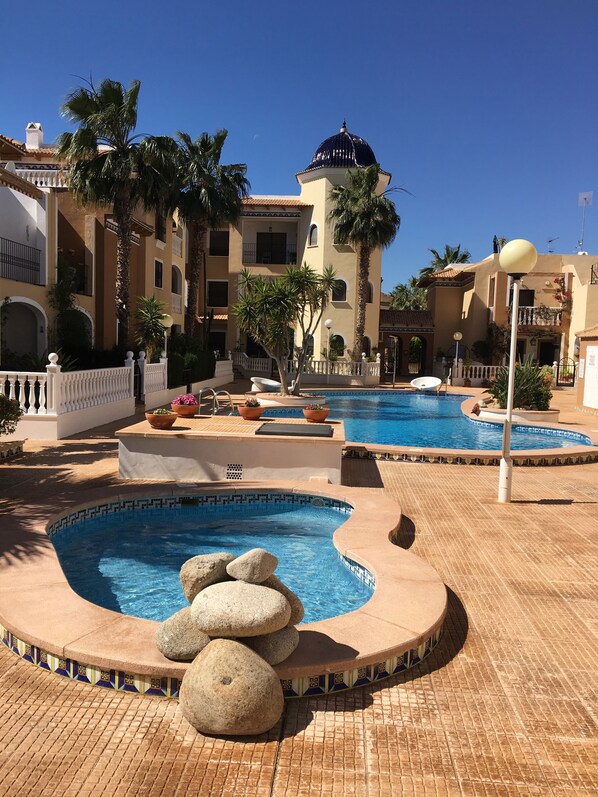 Pool area always immaculate.