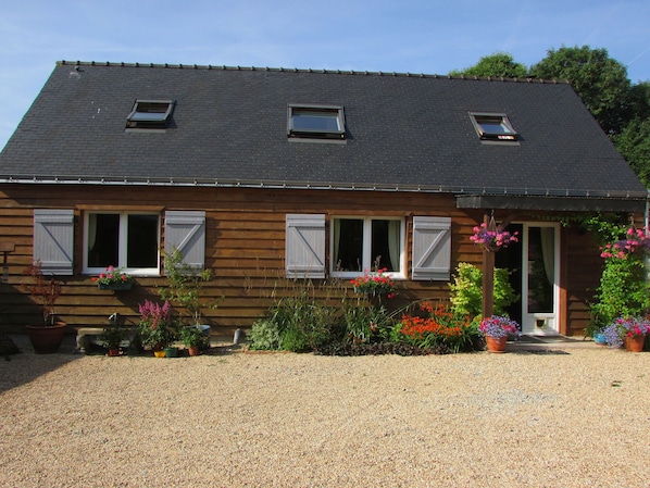 St Maude Cottage