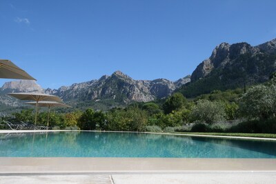 Historische Traumfinca mit großem Garten und beheiztem 20m Pool im Herzen von Sóller 