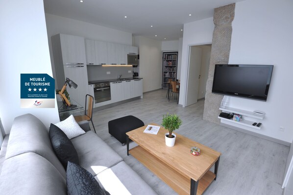 La pièce principale - The living area