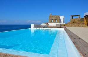 The 1st villa pool and terrace