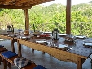 Outdoor Dining Area