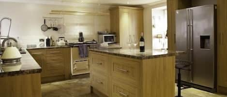 Fully fitted kitchen with AGA cooker