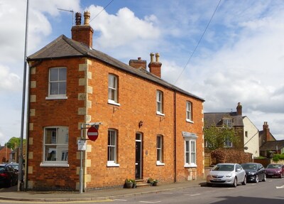 La casa de la esquina es ideal para explorar en Uppingham Rutland y sus alrededores