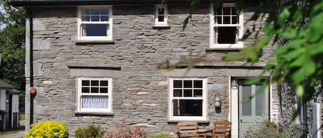 Hollens Farm Cottage, Grasmere.