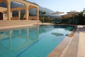 Swimming pool and Kyrenia mountains