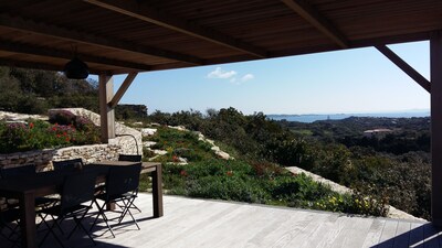 la terrasse et sa vue mer à 160°