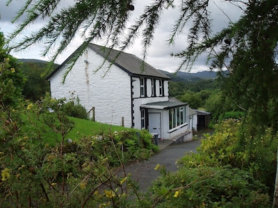 Spektakuläre Aussicht, tolle Lage im Herzen von Snowdonia