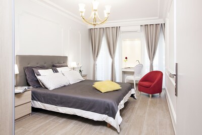 OPER - LAFAYETTE / 4 Schlafzimmer - 4 Badezimmer / 130 m2 / Aufzug