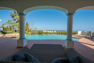 Exceptional 4 Bedroom Villa with Stunning Views and Heated Swimming Pool