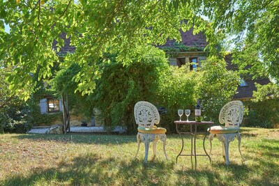 Truffle An old  stone cottage full of rustic charm with pool and stunning views