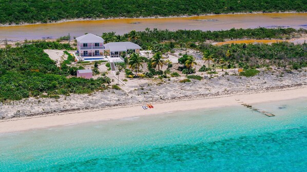 Seclusion and privacy with no immediate neighbours