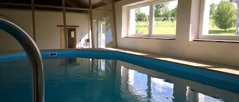 heated, covered swimming-pool