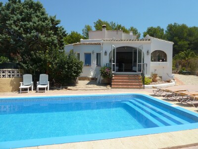 Fantastic villa, Private Pool, A/C, WiFi, Gazebo