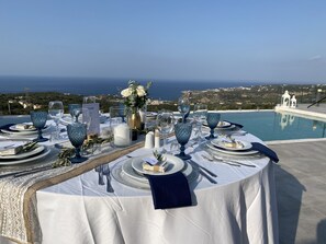Weddin in Eva Villas