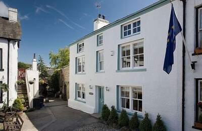 Luxury Historic House In The Heart Of Cartmel