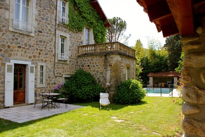 Familienhaus im Herzen des Eyrieux-Tals