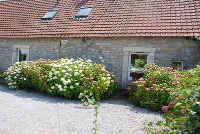 old farmhouse between Cap Gris Nez and Cap Blanc Nez 5 km from Ambleteuse and 8km 