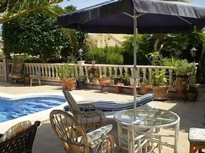 Patio Area with sun-beds