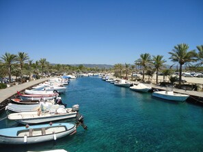 Marina