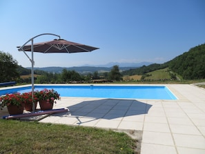 Pool and view to the Pyrenees