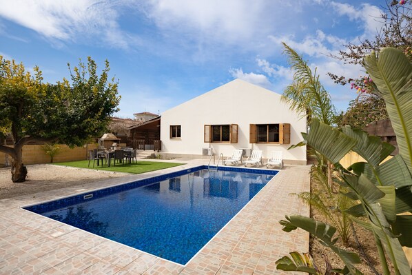 Pool and sun loungers