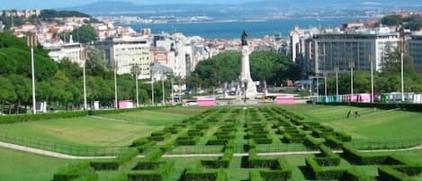 Parque Eduardo VII - It is about 5 min. walking.