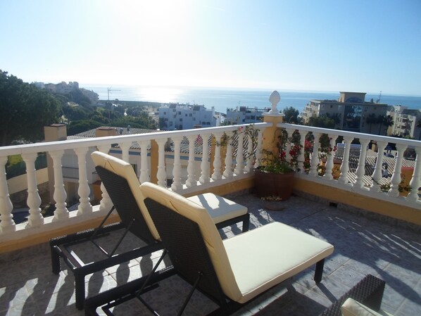 Stunning views from fully furnished roof terrace