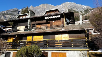 Estudio de 35 m² en Bormio (Dos del Grillo). plana chalet estudio típica en Bormio