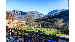 Jardín y vistas desde el Estudio Spa de Favinia