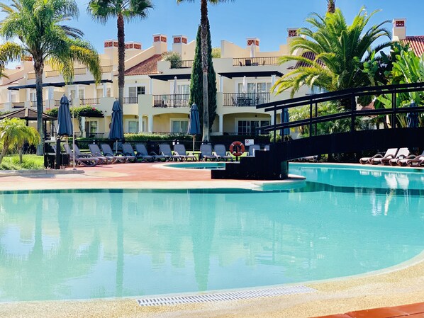 Phase1 pool, sun beds, drinks machine and pool attendant during July and aug 