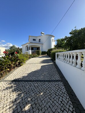 Willkommen im Casa Adriana!