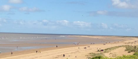 Old Hunstanton Beach 10 min walk 