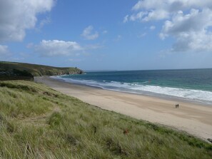 Praa Sands beach from the East.

