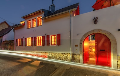 Exclusives Ferienhaus mit Terrasse, Klima Anlage, Sauna...,  bald in neuem Glanz