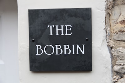 Style and Comfort - Welcome to The Bobbin