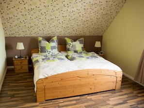 Schlafzimmer 3