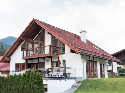 Bonita casa de vacaciones de Lehner Haus con gran salón-comedor, chimenea y sauna.